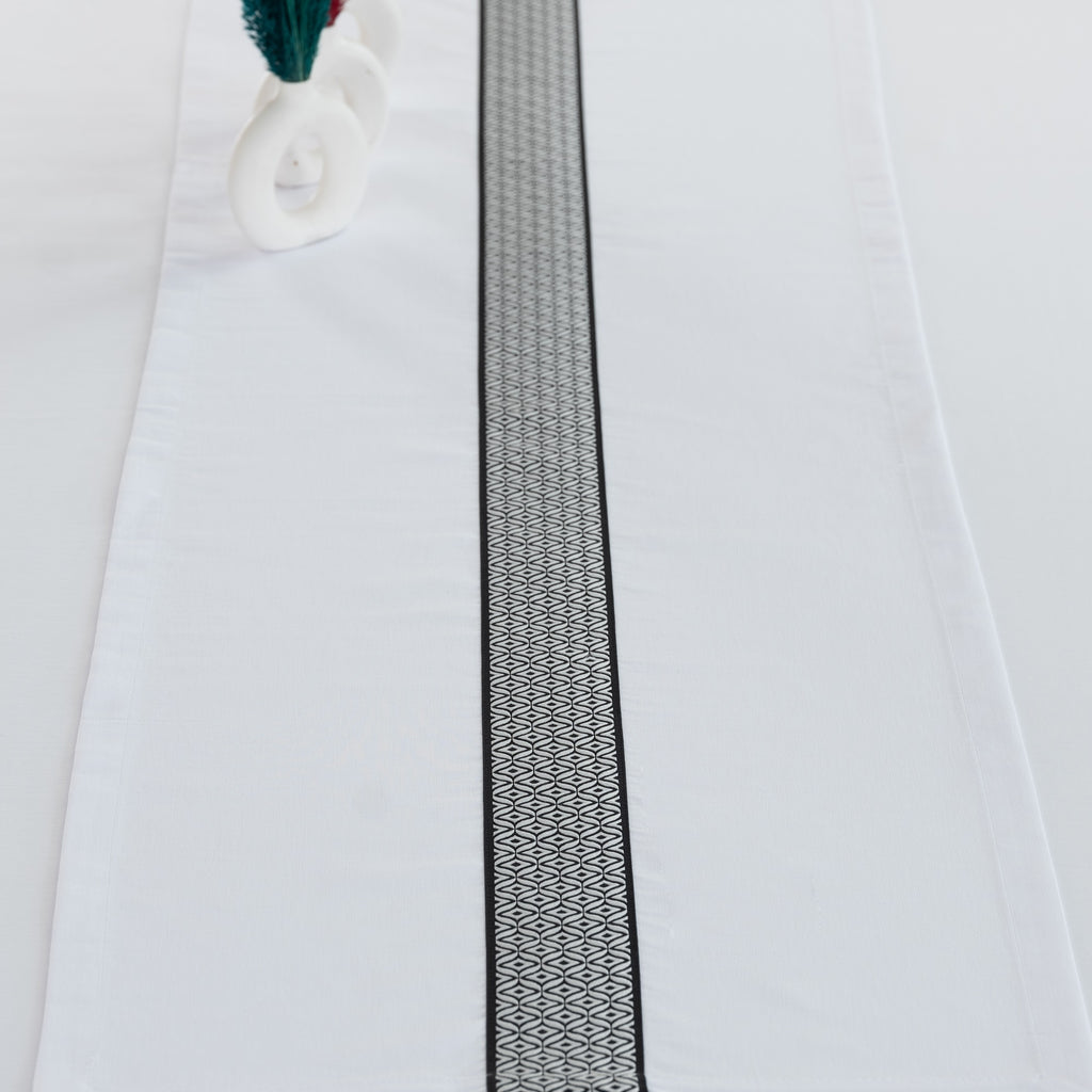 Alba Ensemble Nappe Rectangulaire Blanc Et 2 Chemins De Table