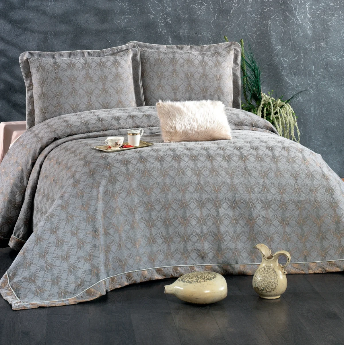 Couvre-Lit Podyum gris 4 pièces